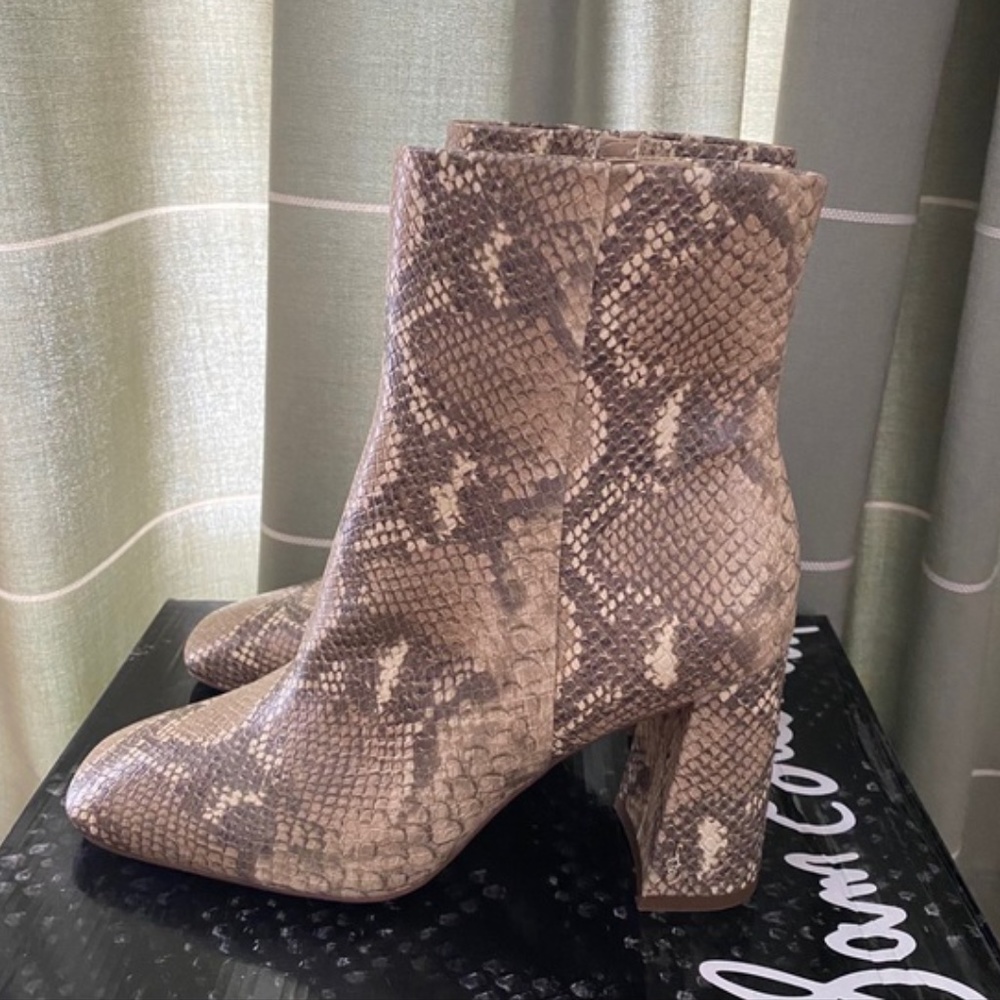 Sam Edelman Codie Square Toe Bootie Wheat Snake - worn 2x no box